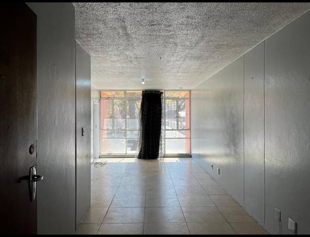 2 BEDROOM PROPERTY TO RENT IN ARCADIA